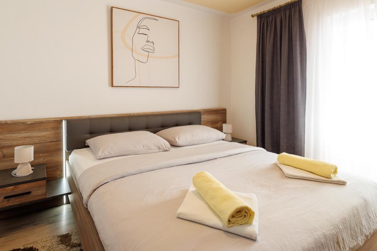 Spacious And Modern App With Big Terrace Malinska Exterior foto